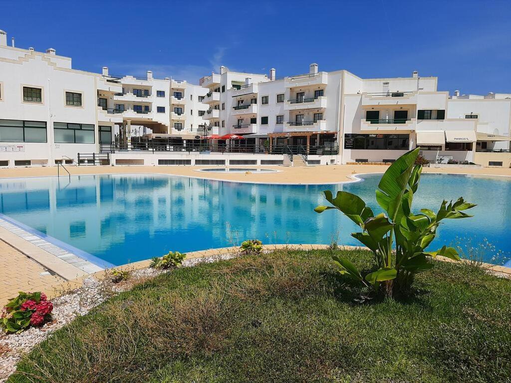 New Flat In Dunas De Alvor With Pool Экстерьер фото